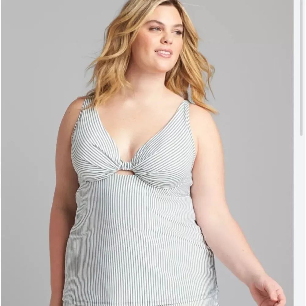 🔥 Take 50% OFF- SWIM by Cacique Women’s Swimwear Top, Size-38DDD